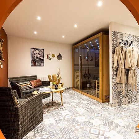 Domblans Le 49 Cote Parc & Spa מראה חיצוני תמונה