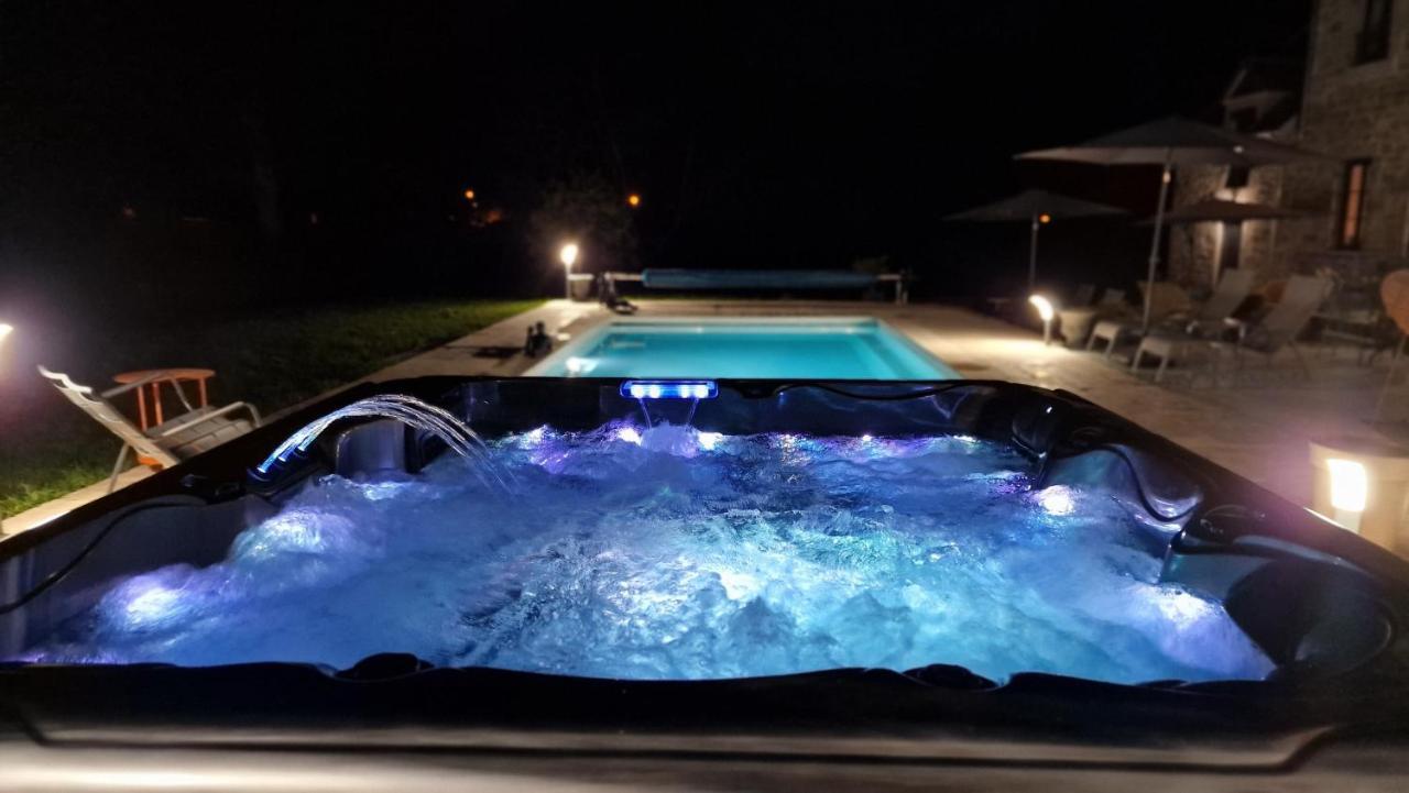 Domblans Le 49 Cote Parc & Spa מראה חיצוני תמונה