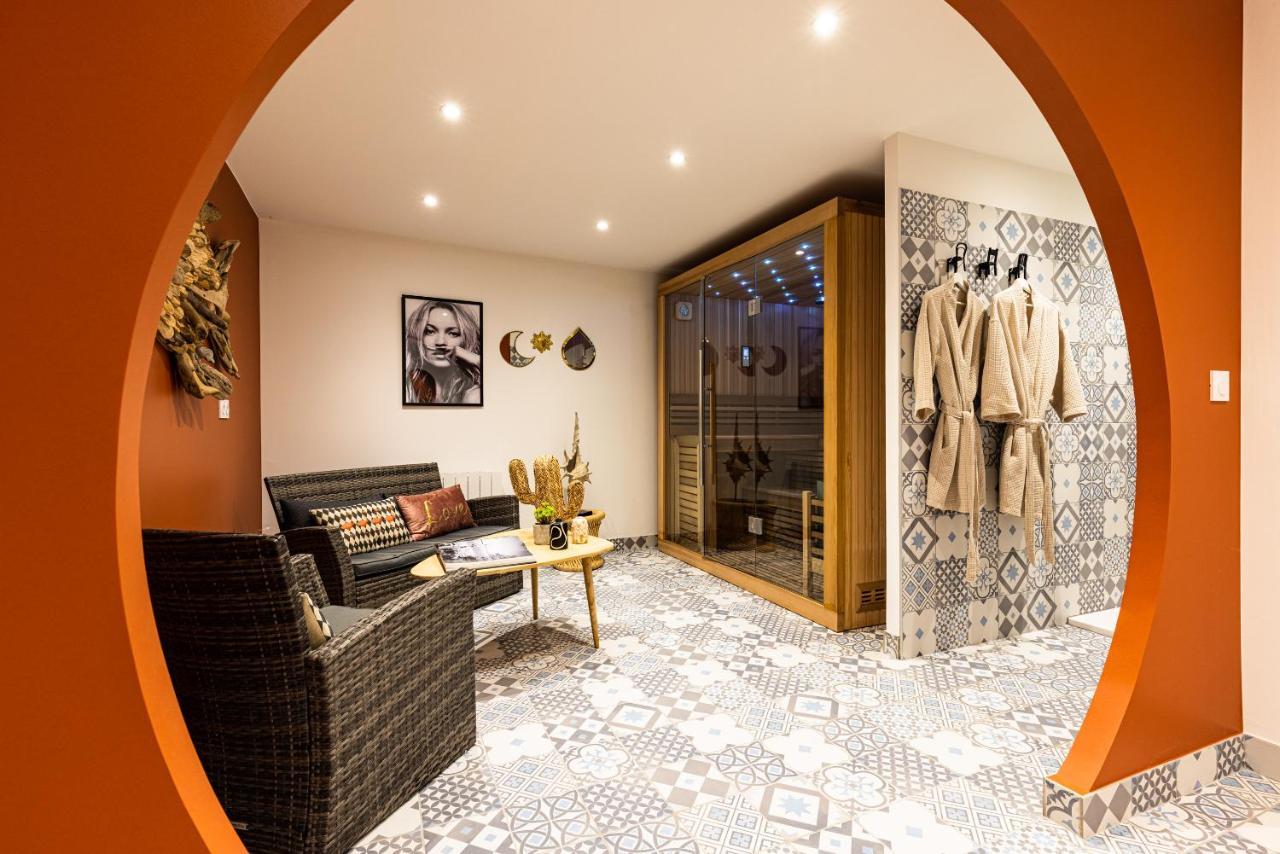 Domblans Le 49 Cote Parc & Spa מראה חיצוני תמונה